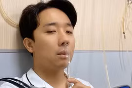 Sau ánh hào quang: Nhiều sao Việt ngất xỉu, nhập viện vì chạy show liên tục