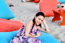 Hồ Ngọc Hà rạng rỡ, Đàm Thu Trang bỗng “lạnh lùng mom” ở những tháng cuối thai kỳ