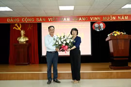 Đồng chí Trần Thị Kim Hoa được bầu làm Bí thư Chi bộ