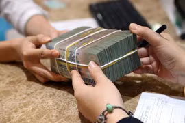 Miễn, giảm lãi và cho vay mới lãi suất thấp gần 1,9 triệu tỷ đồng để vượt Covid-19