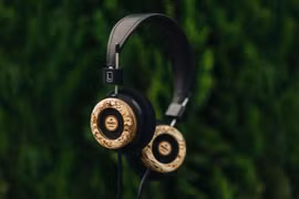 Grado ra mắt tai nghe Hemp được làm từ cây gai dầu
