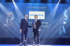 Nam A Bank nhận giải thưởng Doanh nghiệp xuất sắc châu Á và Doanh nghiệp tăng trưởng nhanh