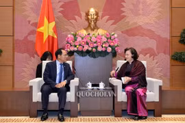 Chủ tịch Quốc hội Nguyễn Thị Kim Ngân tiếp Đại sứ Hàn Quốc