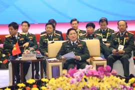 Đại tướng Ngô Xuân Lịch chủ trì Hội nghị Hẹp Bộ trưởng Quốc phòng các nước ASEAN năm 2020