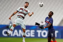 Pháp 0-0 Bồ Đào Nha: Ronaldo cùng đồng đội bất phân thắng bại tuyển Pháp