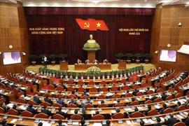 Trung ương thảo luận công tác nhân sự và phân bổ đại biểu dự Đại hội XIII