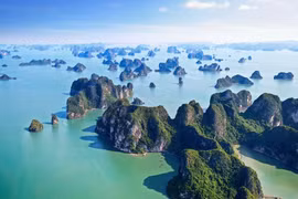 Ngành du lịch đứng trước nguy cơ "đóng băng" lần 2 do dịch COVID-19