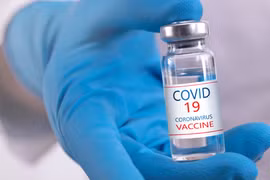 Vắc xin COVID-19 của Nga có những đặc điểm gì