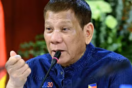 Tổng thống Philippines Duterte tình nguyện thử nghiệm vắc xin COVID-19 của Nga