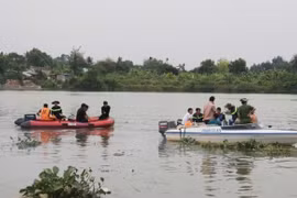 Phó Trưởng Công an xã hy sinh khi truy bắt “cát tặc”