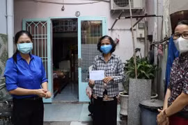 TPHCM: Trích gần 9 tỷ đồng hỗ trợ người bán vé số lưu động