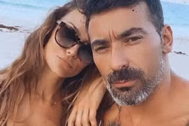 “Phim nóng” của tiền đạo Lavezzi và bạn gái bị dọa phát tán