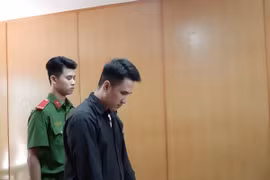 Tử hình kẻ ‘ngáo đá’, lạnh lùng sát hại 3 người thân