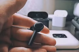 Tai nghe không dây Mi Air 2 Pro ra mắt thị trường