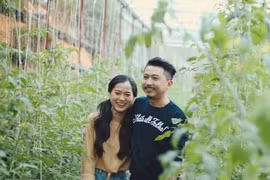 Hứa Minh Đạt viết tâm thư “xin lỗi” vợ nhân kỷ niệm 10 năm gắn bó
