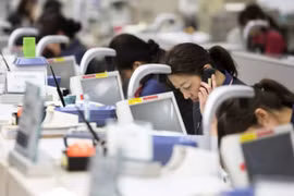 Tiền thưởng mùa hè tại các công ty lớn của Nhật Bản giảm 2,17%