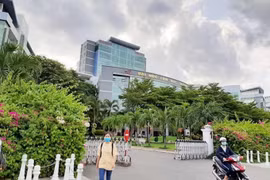 Hiệu trưởng trường Đại Học Tôn Đức Thắng: Ban hành Nghị quyết trái quy định pháp luật!