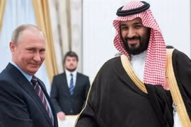 Saudi Arabia cuộc chiến giá dầu với Nga, Mỹ ngồi ngoài hưởng lợi