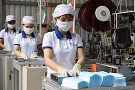 Việt Nam đã xuất khẩu 415 triệu chiếc khẩu trang ra thế giới