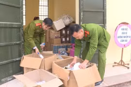 Phú Thọ: Thu giữ hàng nghìn chai nước rửa tay và khẩu trang không rõ nguồn gốc