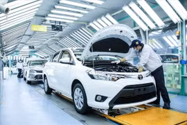 Bộ Tài chính không đề xuất gia hạn giảm 50% phí trước bạ với ôtô