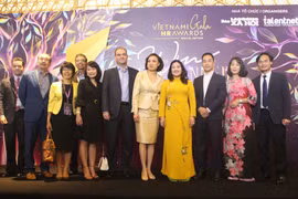 Trao giải giải thưởng “Vietnam HR Awards” lần thứ IV năm 2020
