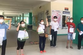 Đà Nẵng: Thêm 5 bệnh nhân Covid-19 khỏi bệnh được ra viện