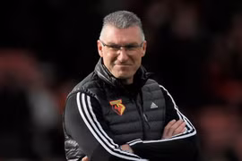 Watford sa thải HLV thứ ba ngay trước khi Premier League kết thúc