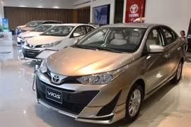 Giảm 50% phí trước bạ: Người mua xe ô tô phải chờ 2 tháng nữa