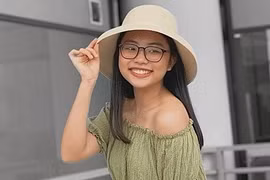 Phương Mỹ Chi lên tiếng sau lời chê bai "già trước tuổi"
