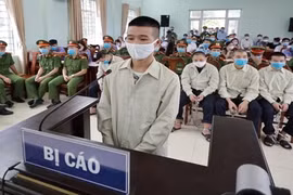 Xét xử nhóm thanh niên đưa người trái phép vào Việt Nam