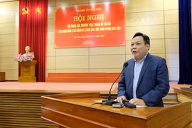 Lãnh đạo Hà Nội đối thoại với người dân 3 xã sống gần bãi rác Nam Sơn