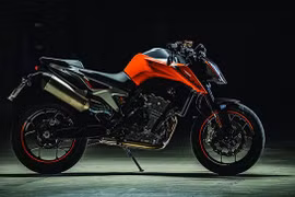 KTM Duke 790 2021 ra mắt tại Thái Lan