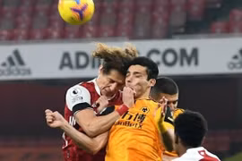 Raul Jimenez lên tiếng sau chấn thương nứt hộp sọ