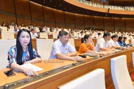 Thời sự 24H ngày 12/6: Phê chuẩn danh sách Phó Chủ tịch và Ủy viên Hội đồng Bầu cử quốc gia