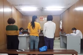 ‘Chạy án’ không thành, ba bị cáo xộ khám