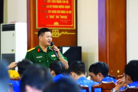 "Thông tin từ báo chí chính thống vẫn là chỗ dựa của bạn đọc, của nhân dân"