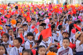 Bộ GD&ĐT: Tổ chức khai giảng trực tuyến với địa phương giãn cách xã hội