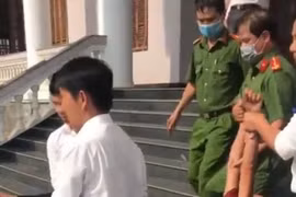 Tiết lộ nguyên nhân vụ bị cáo đe dọa thẩm phán, uống thuốc sâu tự tử tại tòa ở Bình Phước