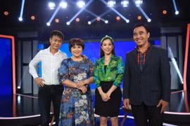 Lê Hoàng 'bực bội' với Quyền Linh ngay trên sóng truyền hình