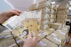 Hàn Quốc giải ngân 3 tỷ USD hỗ trợ việc làm khối công chức
