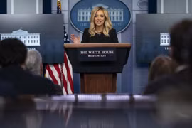 Những “người đàn bà truyền thông” của ông Donald Trump