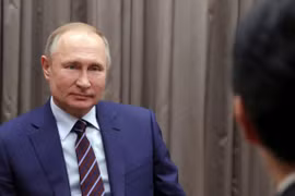 Suga và Putin dự định có cuộc điện đàm vào thứ Ba, hướng tới hiệp ước hòa bình thời hậu chiến