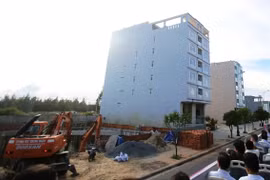 Người nước ngoài mua đất các khu vực ‘nhạy cảm’: Phải làm rõ động cơ, dòng tiền đầu tư