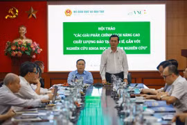 Tìm giải pháp để ‘làm tiến sĩ’ thay vì ‘học tiến sĩ’
