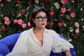 Trang Trần 'cãi nhau' với TS Lê Thẩm Dương trên sóng truyền hình