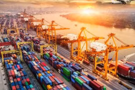 Đến 2025, tỷ trọng khu vực dịch vụ khoảng 43-44% trong cơ cấu GDP