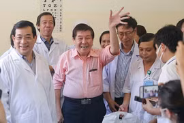 Bệnh nhân cao tuổi nhất nhiễm Covid-19 tại Việt Nam xuất viện