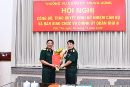 Trao quyết định bổ nhiệm Phó Tổng Tham mưu trưởng QĐND Việt Nam