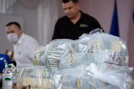 Ukraina được 'hối lộ' 5 triệu đô để dừng điều tra nhà máy Burisma